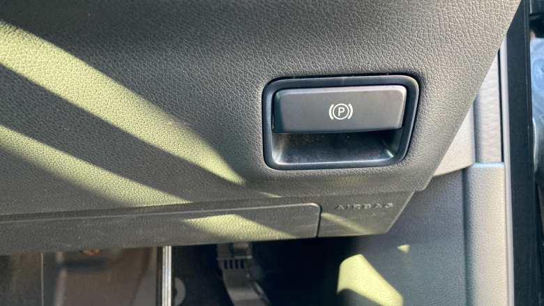 Mercedes-Benz GLA 180 Urban Edition 5dr Auto Petrol Hatchback